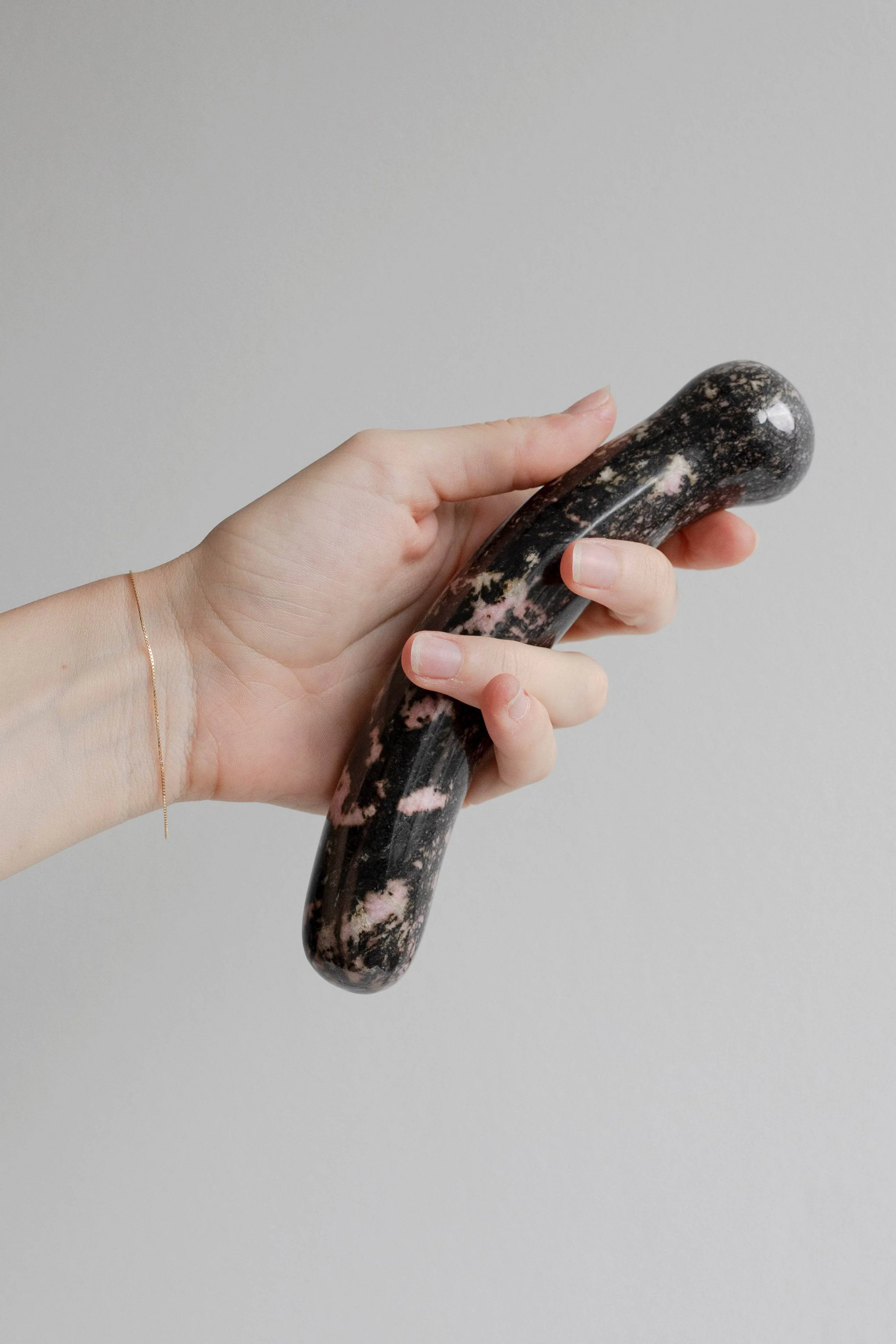 Anahata Curve Crystal Dildo in Pure Rhodonite
