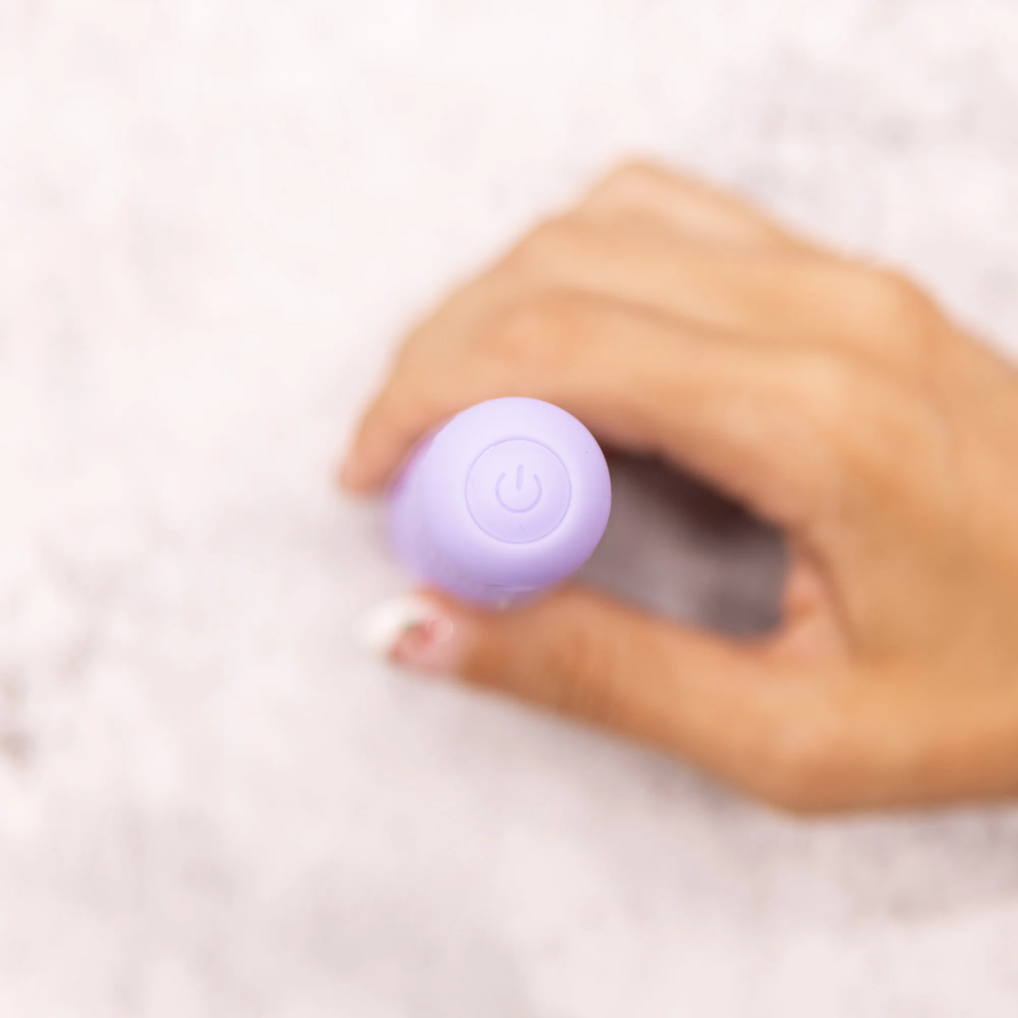 Tiny Wand Emojibator Mini Vibrator with 10 Patterns