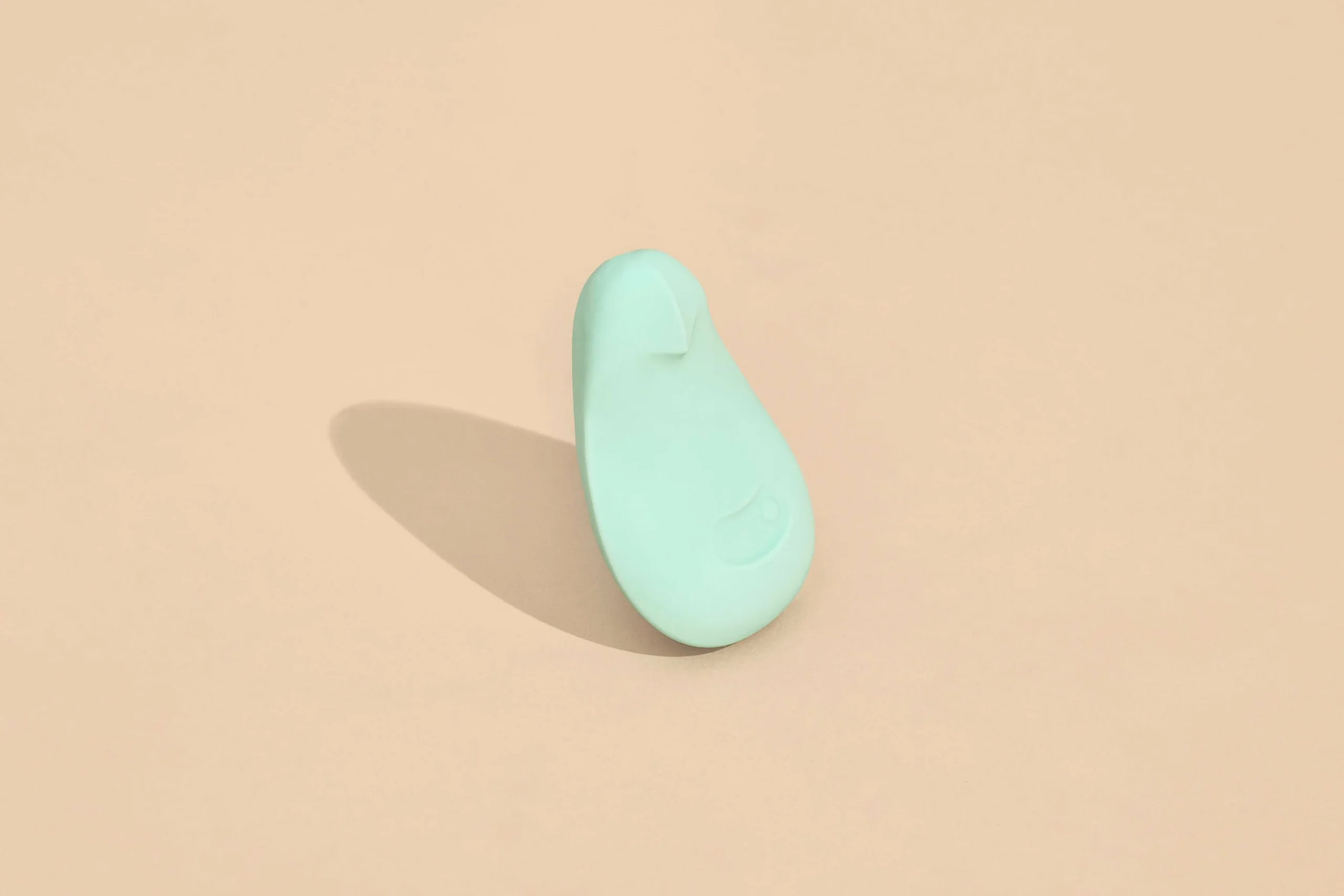 Pom Warehouse Sale: Limited-Edition Retired Colorway