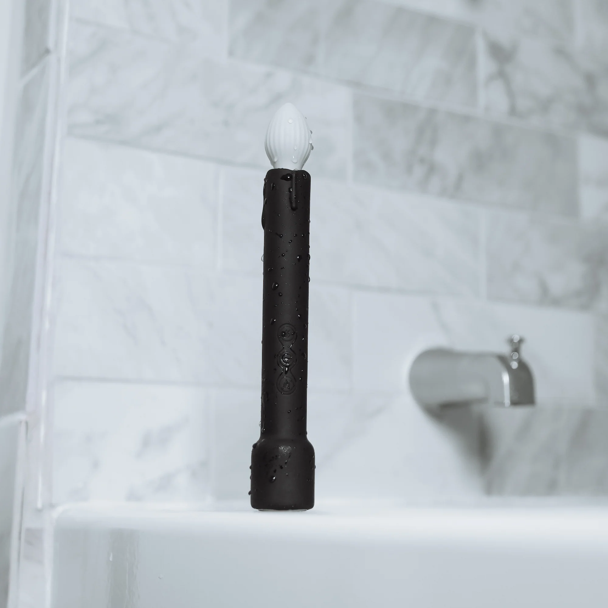 Candle Warming Wand Vibrator med seks pulserende mønstre