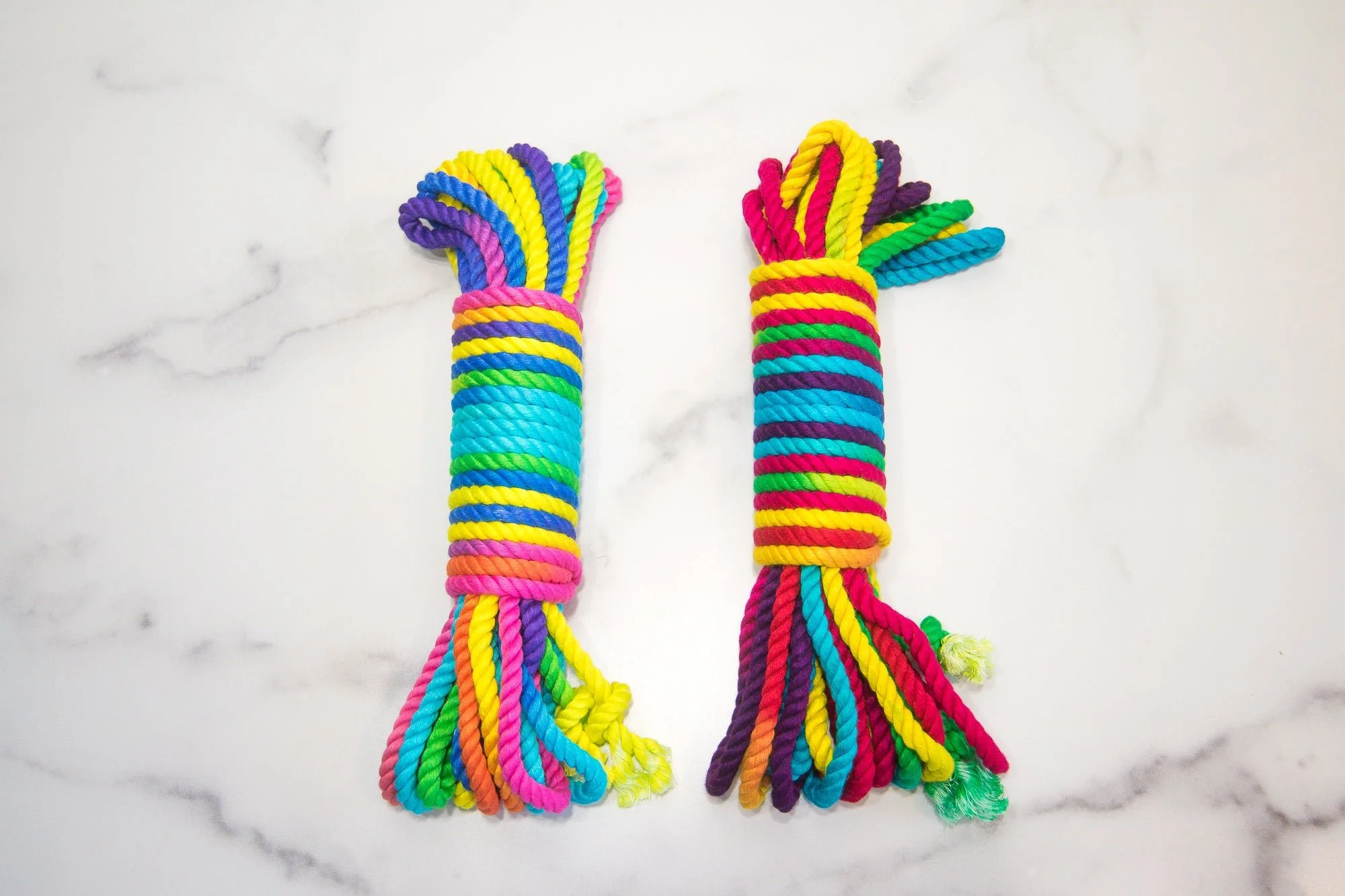 Funfetti Rainbow Bondage Seil aus Bambusseide, 11 Meter