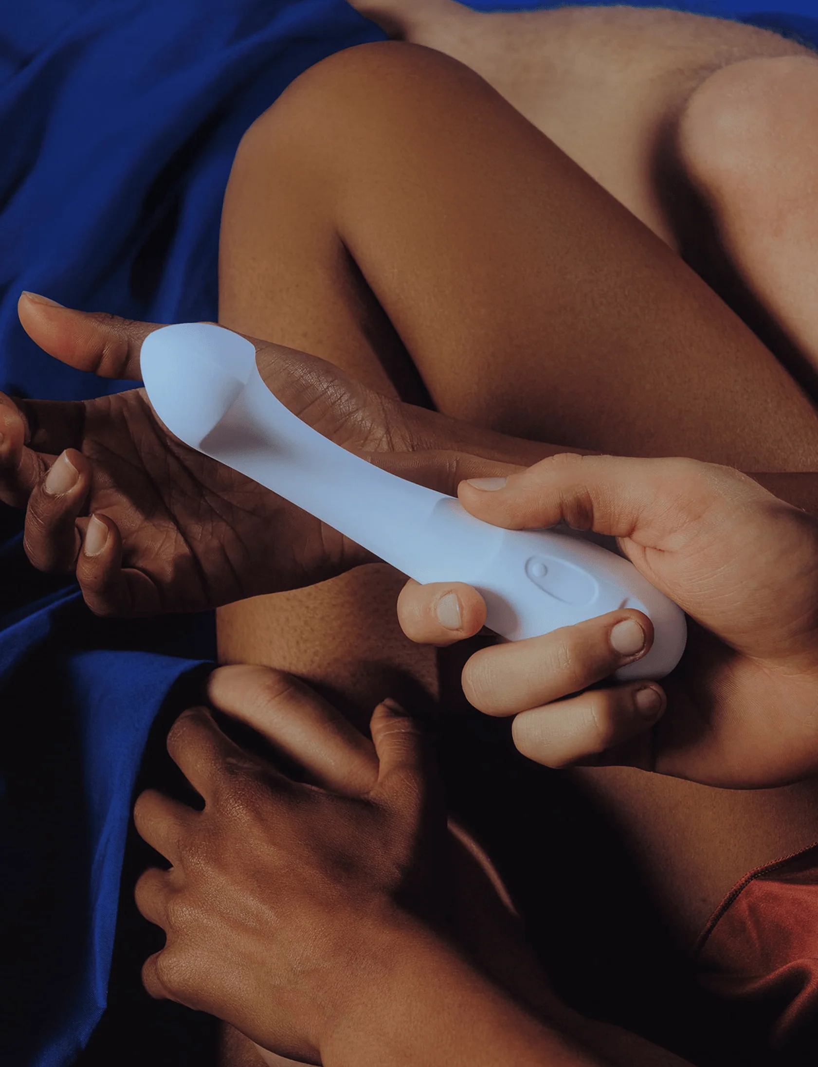 Arc G-Spot Vibrator with Curved Tip and Leverage Handle